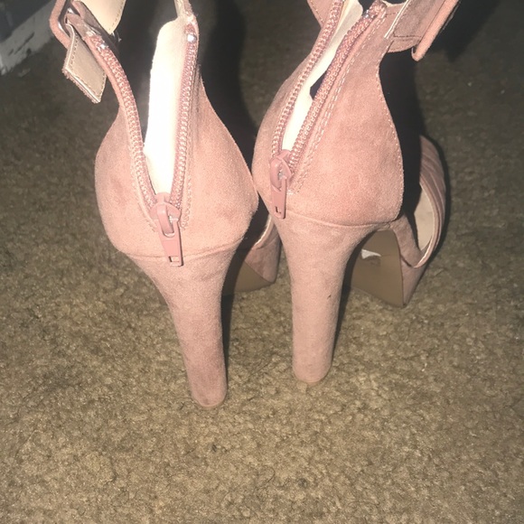 Charlotte Russe Heels - Picture 3 of 4